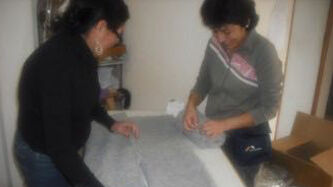 Una economista peruana funda una cooperativa de punto-3