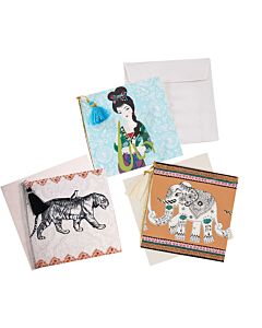 drei quadratische bunt bedruckte Karten, mit Tiger-Motiv, mit Elefant-Motiv und mit Japan-Motiv